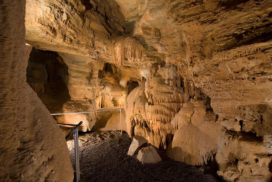 lincoln caverns pennsylvania caves